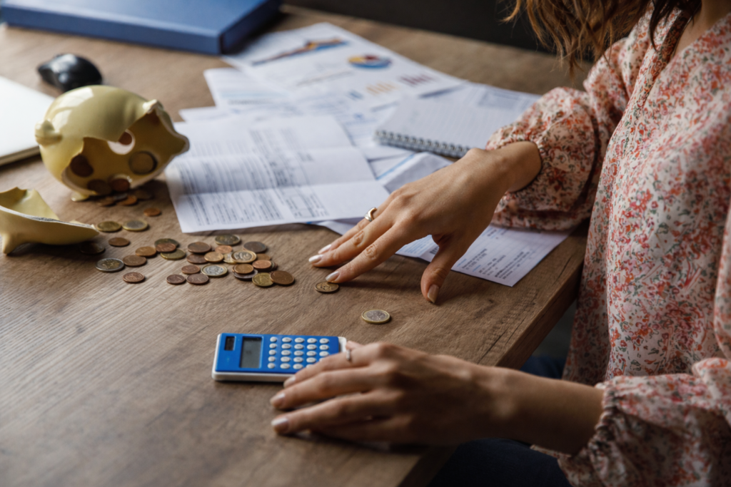 bfed3d4e-272a-4a1b-91ff-af1eb5310b72-1024x683 Está Perdido nas Dívidas? Veja Como Mapear Tudo e Retomar o Controle